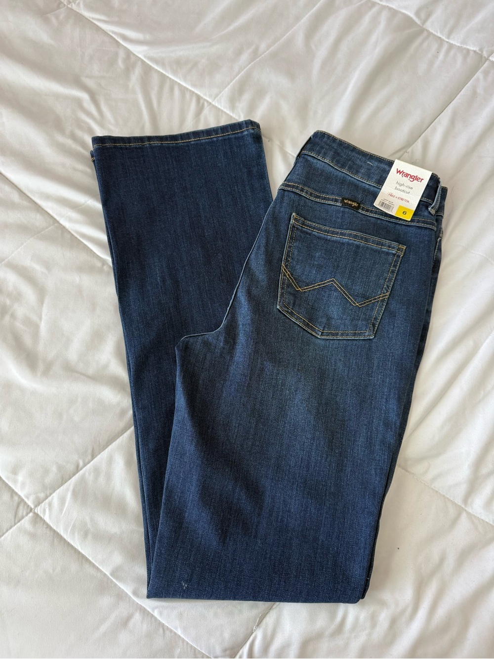 NWT Wrangler Women's Dark Blue Boot Cut Jeans